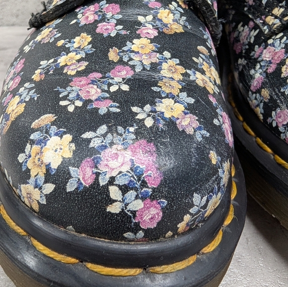 Dr. Martens 1460 Tydee Ditsy Floral Combat Boots Women's Size 6 - Picture 6 of 12